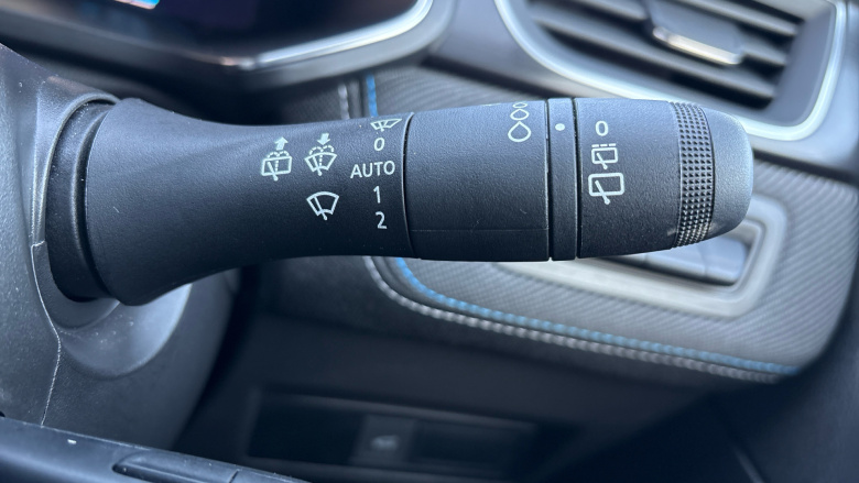 Renault Symbioz 1.6 E-Tech FHEV 145 Iconic Esprit Alpine 5dr Auto Hybrid Estate